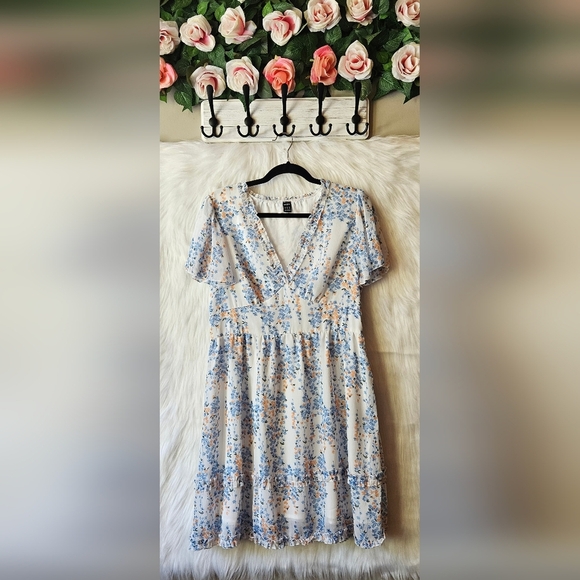 SHEIN Cottagecore Flutter Sleeve Floral Midi Dress (NWOT) - Picture 1 of 8